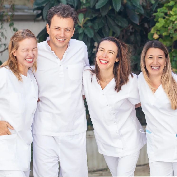 Kryvonis Dental Studio — стоматологія, Париж logo